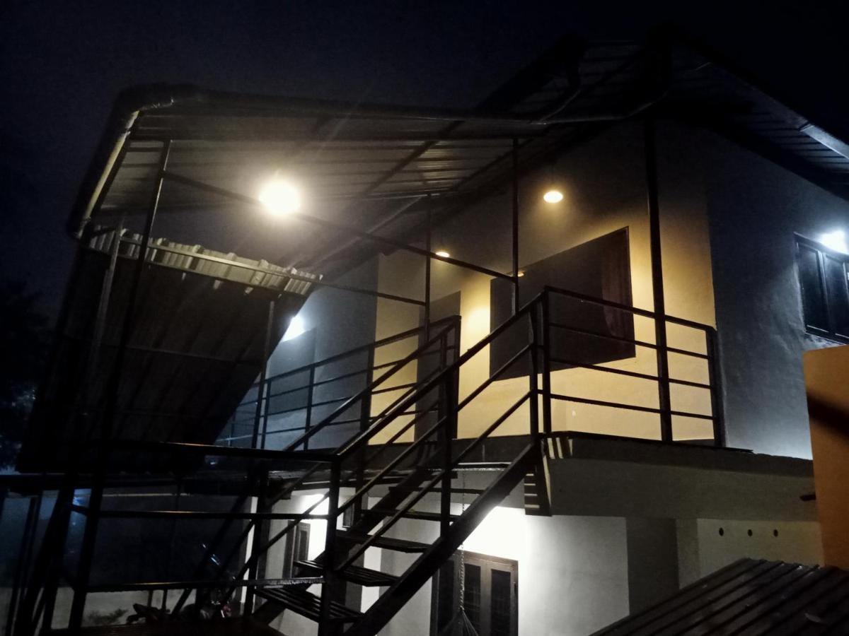 La Casa De Alexa Homestay Idukki Eksteriør bilde